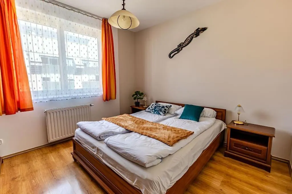 Bella Family Residence Budapest 0*,